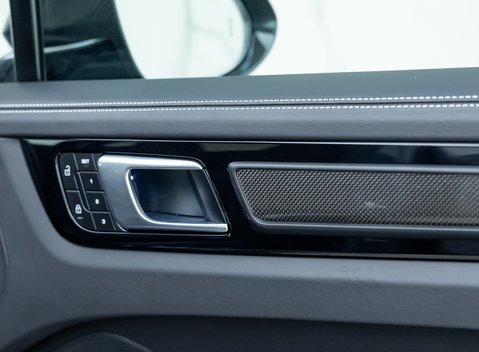 Porsche Cayenne Turbo GT 25