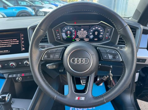 Audi A1 SPORTBACK TFSI S LINE 45