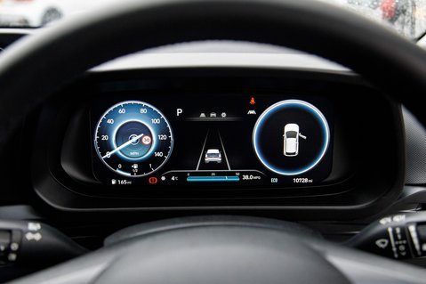 Hyundai BAYON T-GDI SE CONNECT DCT MHEV 14