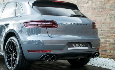 Porsche Macan GTS 10