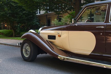 Panther DeVille V12 11