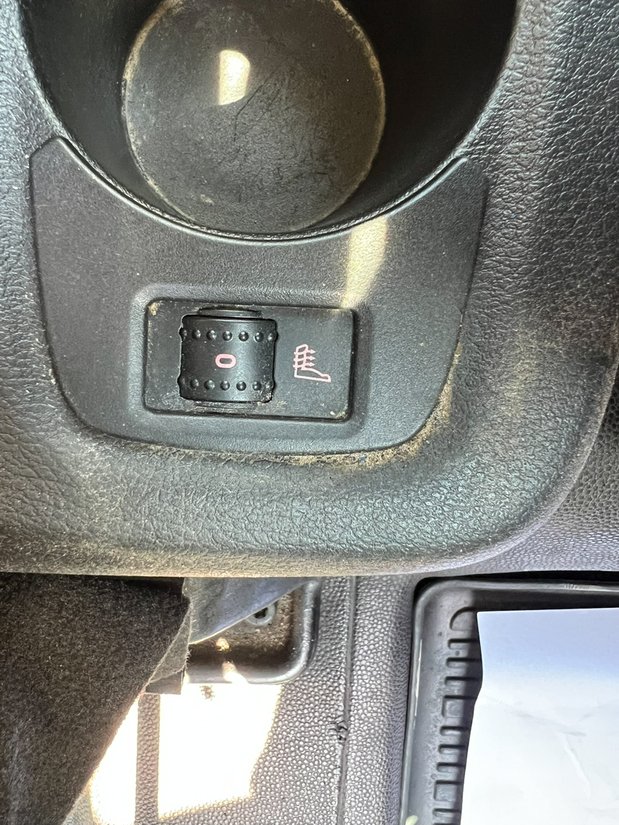 Ford Transit Connect AUTO SWB L1H1 Low Roof Limited Air Con Alloys Sensors EURO 6 NO VAT 28