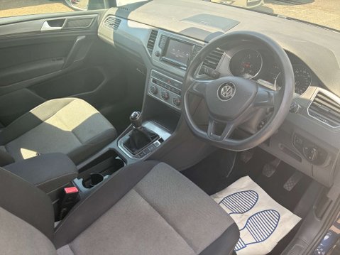 Volkswagen Golf SV 1.6 TDI BlueMotion MPV 5dr Diesel Manual Euro 5 (s/s) Euro 5 (110 ps) 9