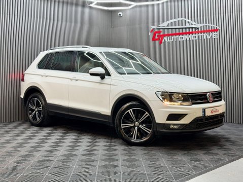 Volkswagen Tiguan 2.0 TDI SE Navigation 4Motion Euro 6 (s/s) 5dr 4