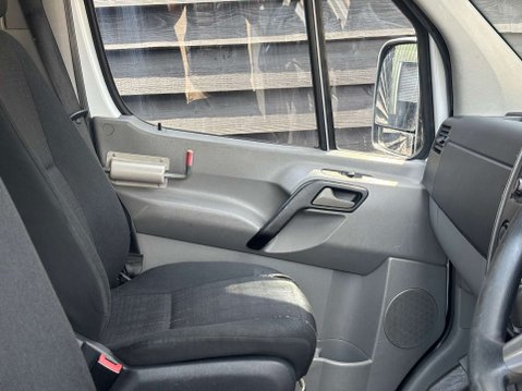 Mercedes-Benz Sprinter 3.0 Sprinter 519 CDi 38