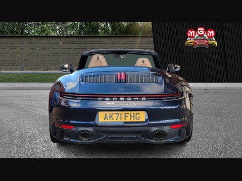 Porsche 911 CARRERA 4S 14