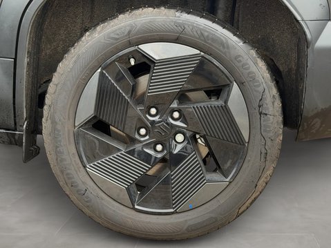 Suzuki e Vitara 128kW Motion 61kWh 5dr Auto 14