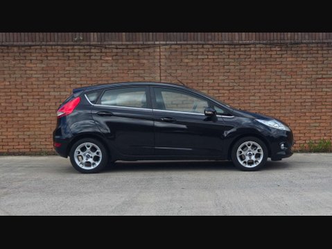 Ford Fiesta 1.4 Fiesta Zetec Auto 5dr 12