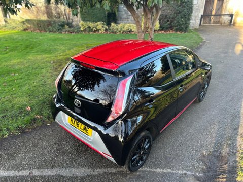 Toyota Aygo VVT-I X-PRESS X-SHIFT 33