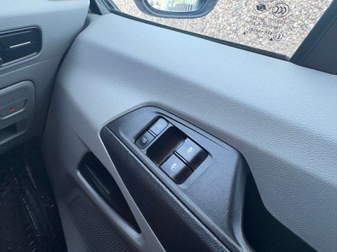 Maxus Deliver 9 2.0 D20 Panel Van 5dr Diesel Manual FWD L3 H2 Euro 6 (s/s) (163 ps) 21