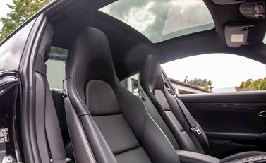 Porsche 911 (991.2) Carrera 4S 14