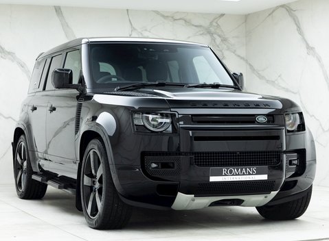 Land Rover Defender 110 V8 1