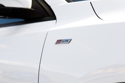 Ford Focus ST-LINE 12