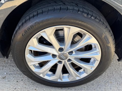 Audi A4 2.0 TDI 35 Technik S Tronic Euro 6 (s/s) 5dr 53