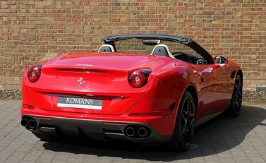 Ferrari California T 27