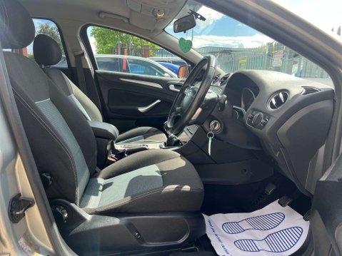 Ford Mondeo 2.0 Mondeo Zetec TDCi 140 5dr 9