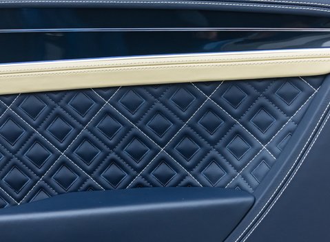 Bentley Continental GTC W12 First Edition 37