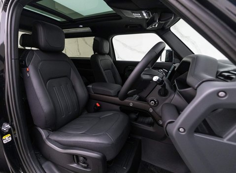 Land Rover Defender 3.0 D300 MHEV X Auto 4WD Euro 6 (s/s) 3dr 6