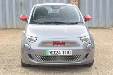 Fiat 500e Red 2