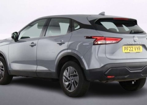 Nissan Qashqai 1.3 DIG-T MHEV Acenta Premium SUV 5dr Petrol Hybrid XTRON Euro 6 (s/s) (158 5