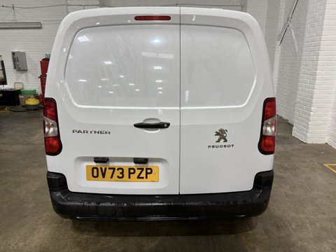 Peugeot Partner BLUEHDI PROFESSIONAL PREMIUM PLUS L1 6