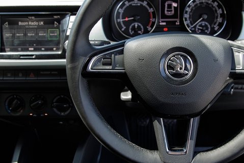 Skoda Fabia COLOUR EDITION TSI 18
