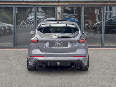Ford Focus 2.3 Focus RS 4WD 5dr 26