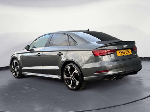Audi A3 1.6 A3 Black Edition 30 TDI Semi-Auto 4dr 3