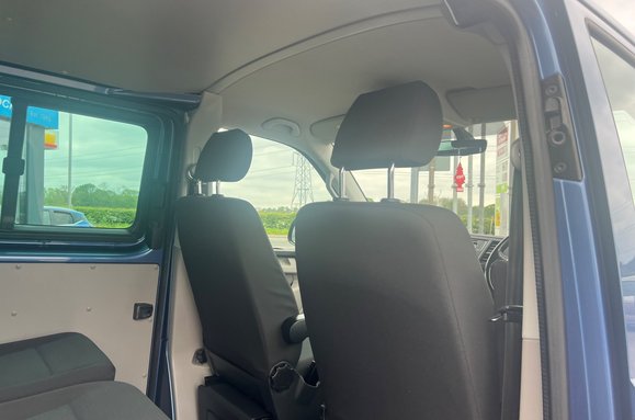 Volkswagen Transporter T32 TDI KOMBI HIGHLINE BMT 25