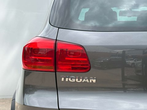 Volkswagen Tiguan 2.0 Tiguan R-Line Edition TDI BlueMotion Technology 4Motion Semi-Auto 4WD 5 38