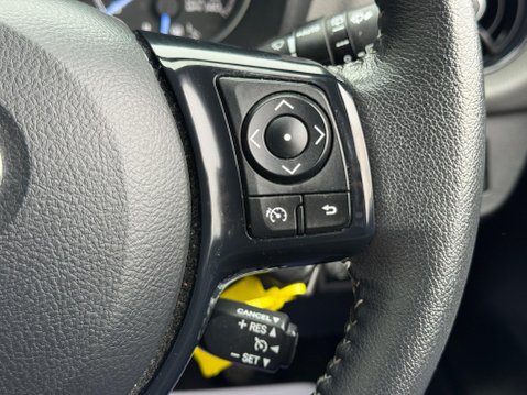 Toyota Yaris 1.5 VVT-i Icon Tech Euro 6 5dr 26