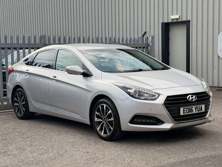 Hyundai i40 1.7 i40 SE Nav CRDi Blue Drive Semi-Auto 4dr