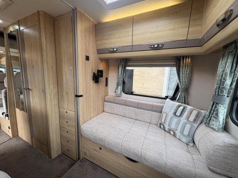 Elddis Autoquest 196 11