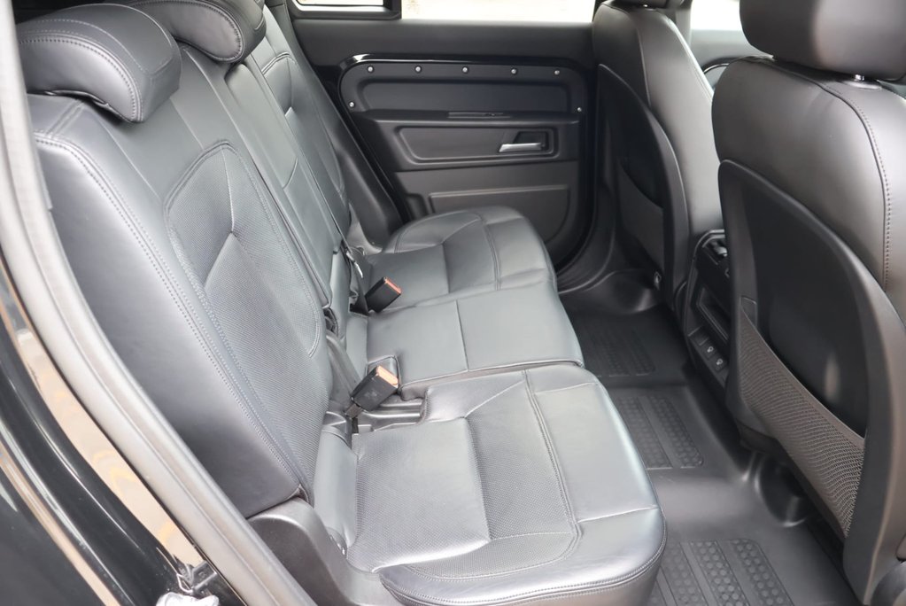 Land Rover Defender 110 D300 HARD TOP X-DYNAMIC HSE expedition styled by Seeker Genuine rear seats 18