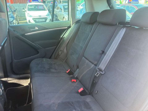 Volkswagen Tiguan 2.0 Tiguan Match TDI BlueMotion Technology 4Motion 4WD 5dr 25