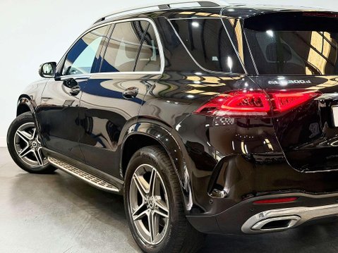 Mercedes-Benz GLE 2.0 GLE300d AMG Line SUV 5dr Diesel G-Tronic 4MATIC Euro 6 (s/s) (245 ps) 19