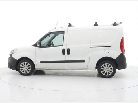 Vauxhall Combo 1.3 CDTi 2000 16v Temperature Controlled 3dr Diesel Manual FWD L1 H1 (133 g 4