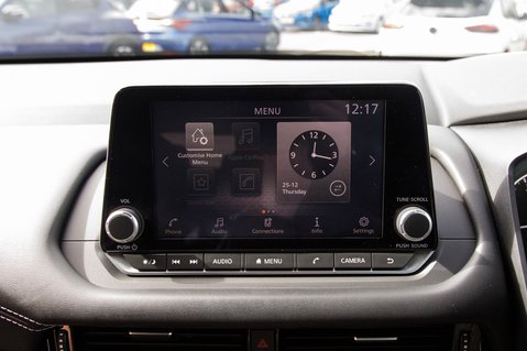 Nissan Qashqai DIG-T ACENTA PREMIUM DCT MHEV 24