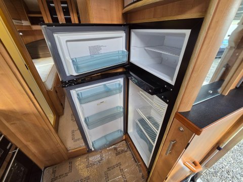 Auto-Trail Savannah Motor Home 33