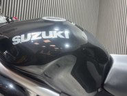 Suzuki SV650 2000 25K 1 OWNER PROJECT BIKE SPARES OR REPAIR 650CC A2 10