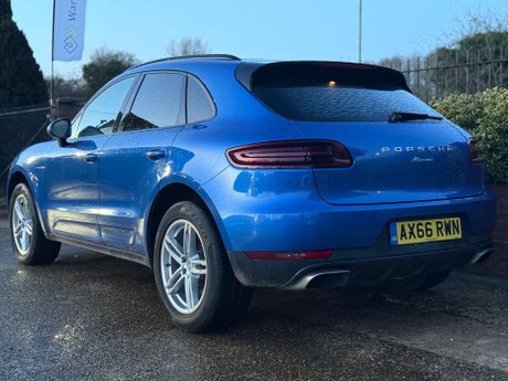 Porsche Macan 2.0 Macan Semi-Auto 4WD 5dr 27