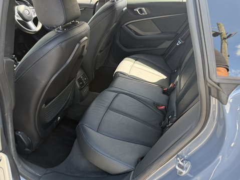 BMW 2 Series 218i M Sport 4dr DCT [Plus Pack] 36
