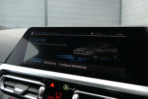 BMW 3 Series 2.0 330e 12kWh M Sport Pro Edition Saloon 4dr Petrol Plug-in Hybrid Auto xD 37