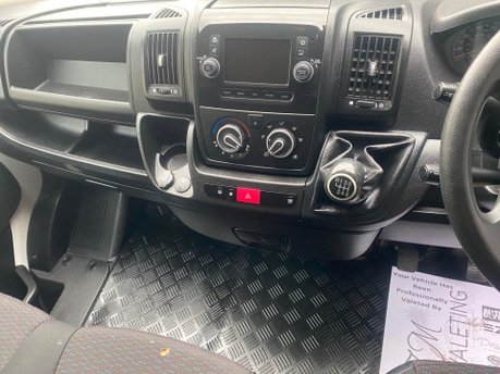 Peugeot Boxer BLUEHDI 333 L1H1 PROFESSIONAL P/V 9