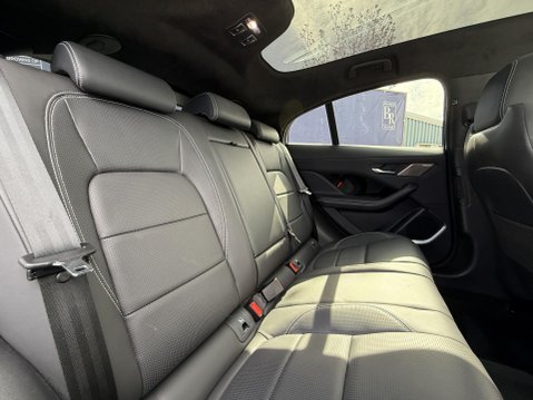 Jaguar I-Pace 400 90kWh HSE Black SUV 5dr Electric Auto 4WD (400 ps) 26