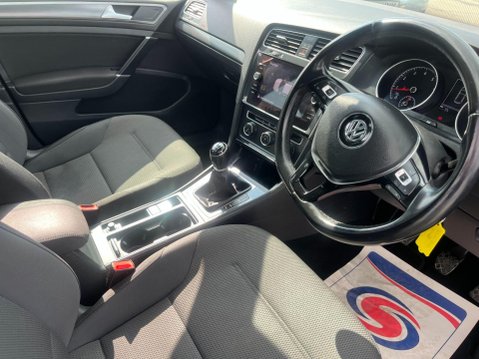 Volkswagen Golf 1.4 TSI SE Nav Euro 6 (s/s) 5dr 37