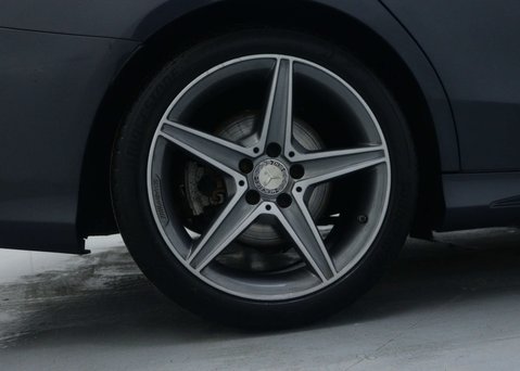 Mercedes-Benz C Class 2.1 C250d AMG Line (Premium Plus) Saloon 4dr Diesel 7G-Tronic+ Euro 6 (s/s) 14