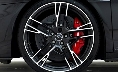 Audi R8 Spyder V10 Performance Carbon Black 11