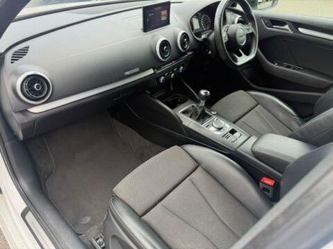 Audi A3 1.0 TFSI 30 Black Edition Sportback Euro 6 (s/s) 5dr 33