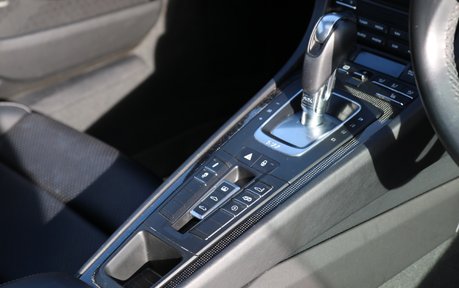 Porsche 911 Carrera PDK - Ultimate Specification 10